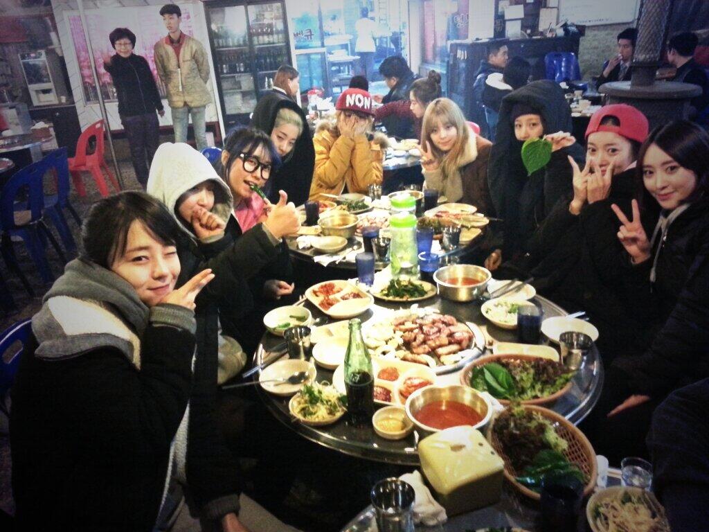 BbXYw_KCEAI65_U.jpg:large