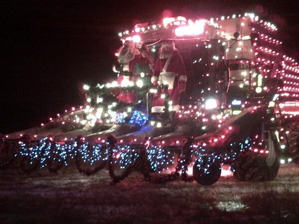 Farms.com Ontario (@ontag) on Twitter photo Such a great picture, Merry Christmas #ontag! RT <a href="/almussell/">Al Mussell</a>: This is how Santa arrives in Rockwood. Merry Christmas! Such a great picture, Merry Christmas #ontag! RT <a href="/almussell/">Al Mussell</a>: This is how Santa arrives in Rockwood. Merry Christmas!