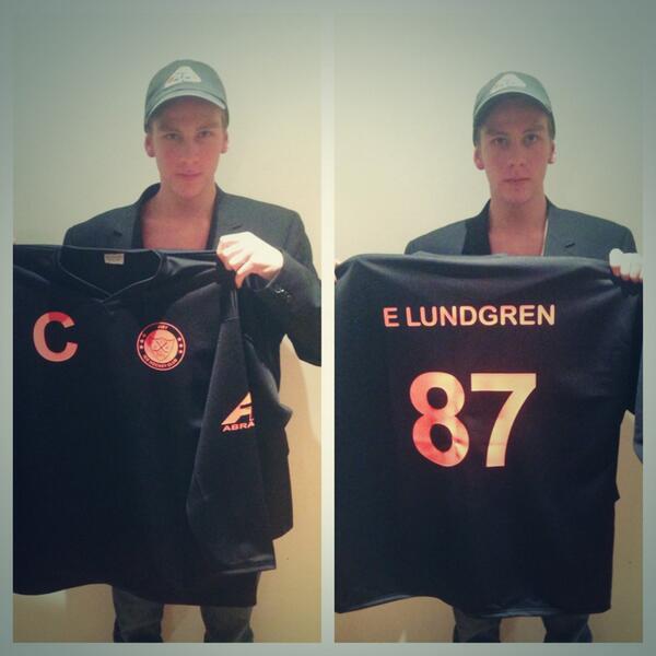 vibyik's tweet photo. Vi hälsar Emil Lundgren varmt välkommen till Viby IK! Vi hoppas han kommer trivas här i klubben. #87 http://t.co/57nyPQrkcv