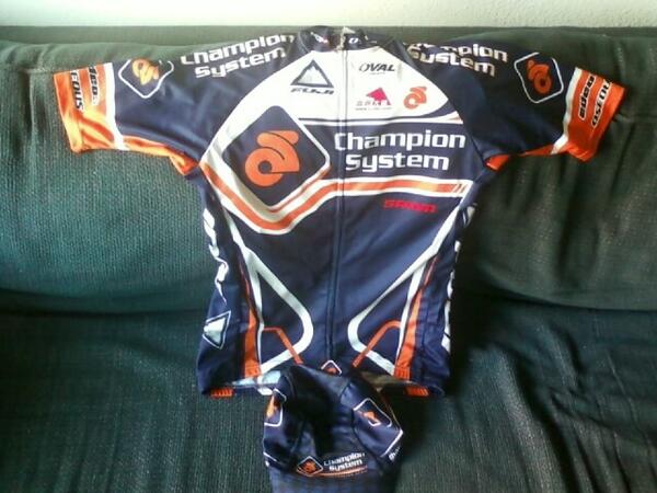 William_Ochoa's tweet photo. @TeamChampionSys @Champion_System Thanks for a great yr of having a believable team to cheer for!
#happyholidays http://t.co/AXsryvDBFi