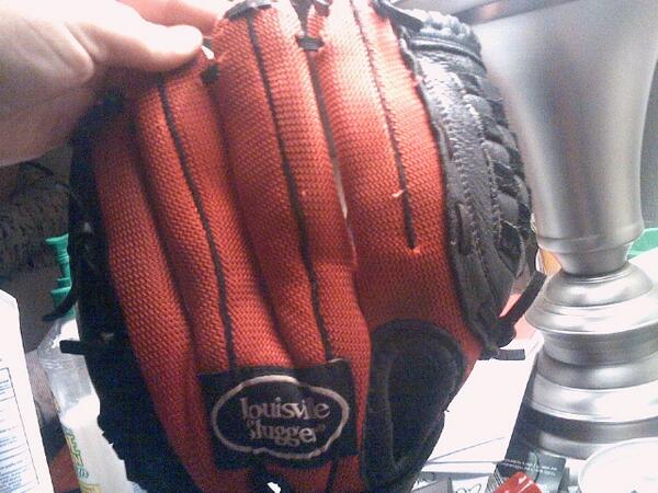 sabiesue's tweet photo. Just about wore this glove it! Time for a new one! #12daysofslugger http://t.co/flPRopDGwX