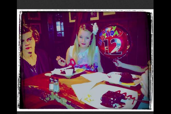 Directioners26D tweet picture