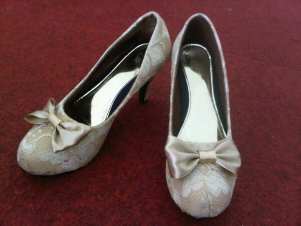 Hasil jadi brokat elegant heels <a href="/By_Footwear/">By Footwear</a>
