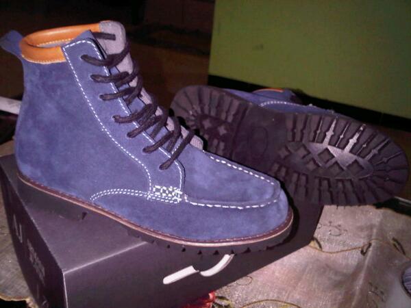Hasil jadi blue boots <a href="/By_Footwear/">By Footwear</a> .. Kereenn abiss !!