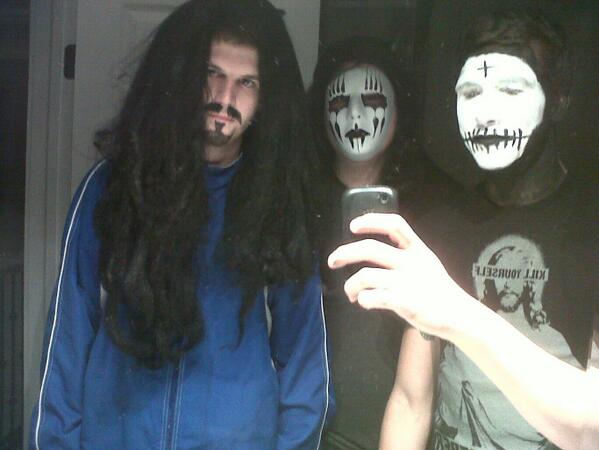 mercenarieslive's tweet photo. Holy shit. Joey Jordison is no longer with Slipknot. This is from our nu-metal Halloween, and is for you JJ http://t.co/3MMdpv1tfo