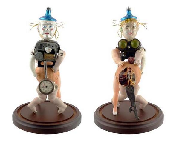 Artists will be present tomorrow (Sat) from 3-5 at our opening exhibition, please join us! okharris.com/current/curren…