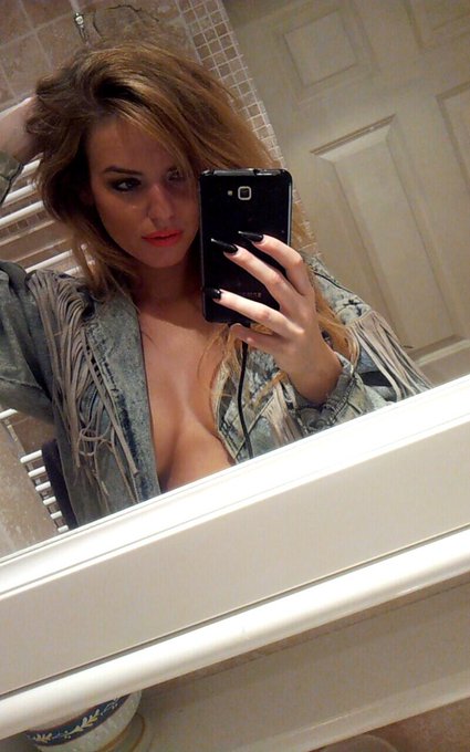 Happy #FriskyFriday @PLAYBOY @Playboy_NL @PlayboyTV @PlayboyRU @playboyTW  @hughhefner @PlayboySi #Vintage<a href="/tag/friskyfriday"class="tags">#FriskyFriday</a><a class="tags" href="/tag/playboy">@playboy</a><a class="tags" href="/tag/playboy">@playboy</a><a href="/tag/vintage"class="tags"><span>#vintage</span></a><a href="/tag/80s"class="tags"><span>#80s</span></a>