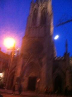 Billnyu's tweet photo. #txtida #nycarch grace church, goth revival, tall roof and spires, tall narrow windows hood moldings http://t.co/L6Q6z3csf2