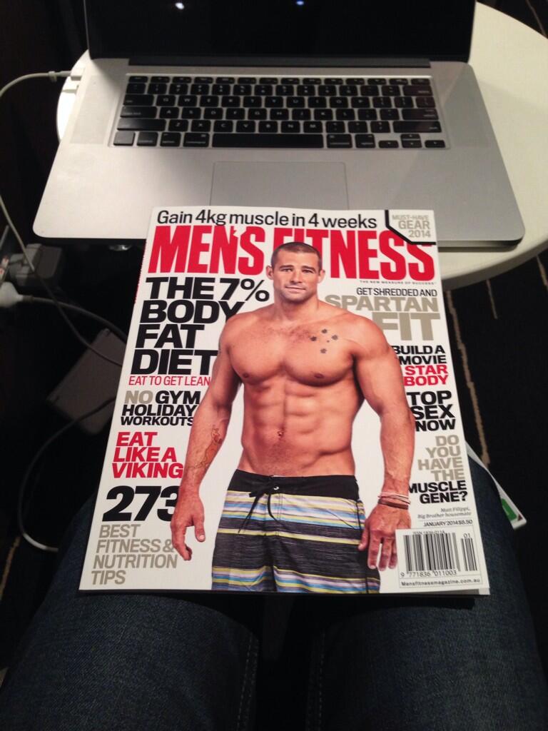 BbZ5ubDCEAAI8K9.jpg:large