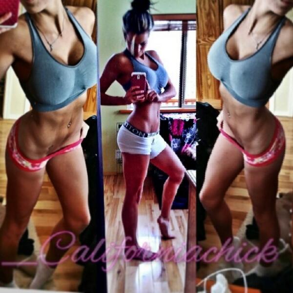 Buffyshots's tweet photo. @_californiachick: #fitnessmodel #fitfam #teamnodaysoff #aesthetic #she_is_fit #ig_fittest #toned #muscle #fitfam... http://t.co/HlI849lvGs