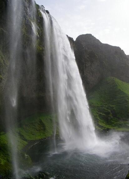 pixable's tweet photo. Iceland Waterfall. See more amazing nature photos here! #Pixable http://t.co/JAPJ9lQcfQ http://t.co/M8BL1oUdJH