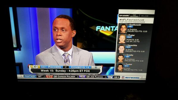 Jalbertz's tweet image. Was watching @nflnetwork and noticed something odd at the bottom of the screen #ComeOnMan