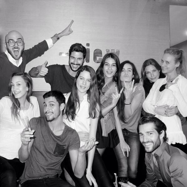 ManuelAlvess's tweet image. Feliz Navidad desde View! #models #viewmodels #life #afterwork