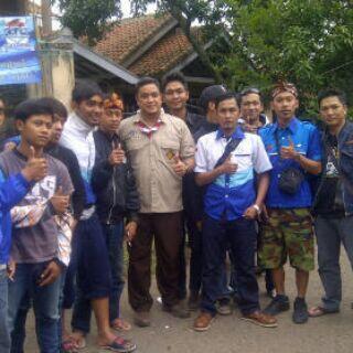 XTC_387's tweet photo. At posko XTC Indonesia kabupaten bandung with Bpk.dede yusuf cc: @infokabbandung @XTCKabBandung @XTC__Indonesia http://t.co/6lNRlDsZ8b