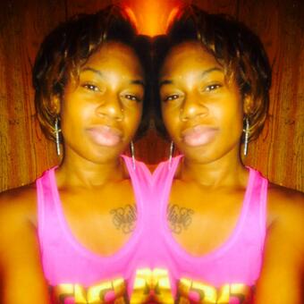 Watch Yours Truly...'s leaked NSFW photo on TwXstars