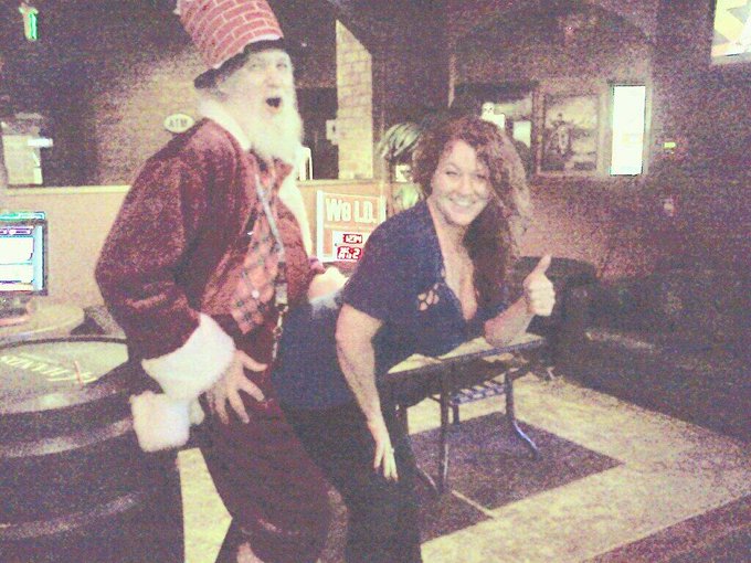 Bad santa... http://t.co/RAznXkYHYY<a href="/tag/redheads"class="tags"><span>#redheads</span></a><a href="/tag/luckoftheirish"class="tags"><span>#luckoftheirish</span></a><a href="/tag/4leafclover"class="tags"><span>#4leafclover</span></a><a href="/tag/frisk"class="tags"><span>#frisk</span></a>