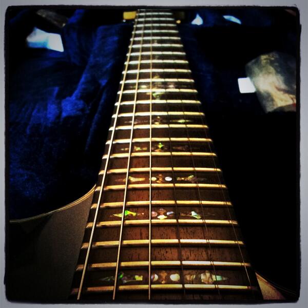 ZackKro's tweet photo. @Schecter_Guitar http://t.co/TrT5aRYrVe