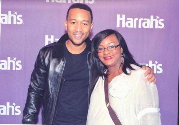 Contanna's tweet photo. Super nice guy .  Enjoyed concert in November. http://t.co/TWtcaCuRQm