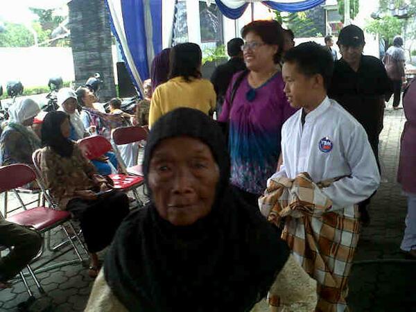 Now event: bakti sosial kesehatan YBM di Kanca BRI Wonosari.