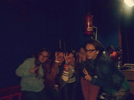 Xxiodominguez's tweet image. @95_bonares #Lapollo @patriymoy @Esmoal11 'tontamente tontas'. (: