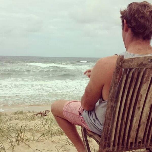 1RobbieDrummond's tweet photo. RIP to a Brother.  #tooyoung http://t.co/hQtRbYNuAt