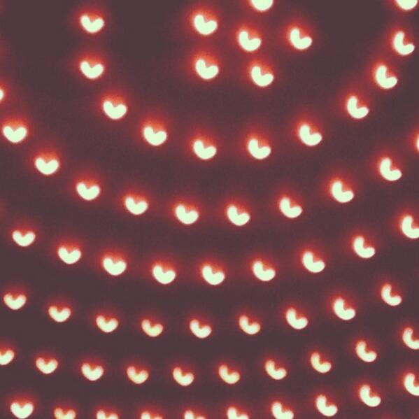 aleolmosb's tweet photo. Mira corazones @elidolation http://t.co/snmaQOMLtS