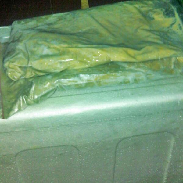 jogjaduren's tweet photo. Daging durian tinggal hap tanpa biji. Bsa dibuat mnjadi berbagai olahan mknan &amp; jus Rp 75.000/kg #durian #jogja http://t.co/qBF7lB7XVf