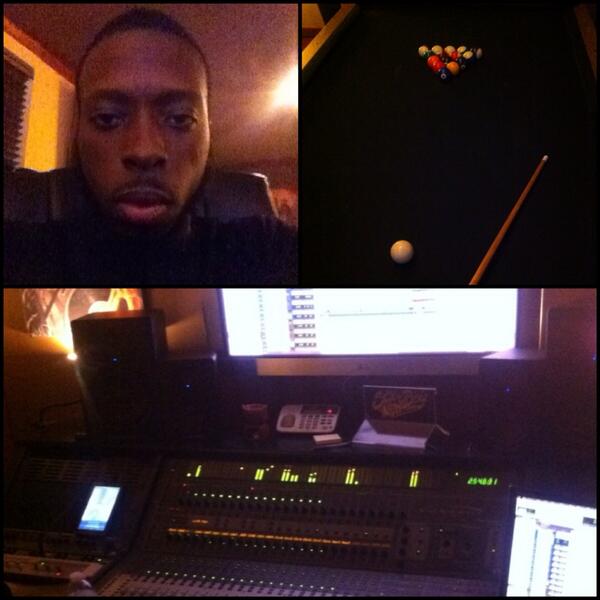 Slic_NM's tweet photo. Coolin it at da studio wit my homies @CoonAzzLt n @YoungSuave305 http://t.co/xyOKILmacI