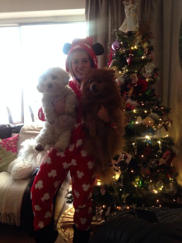 FEsqulant's tweet photo. Birthday morning with my prince and princess xx http://t.co/FLBp9ZNYXd