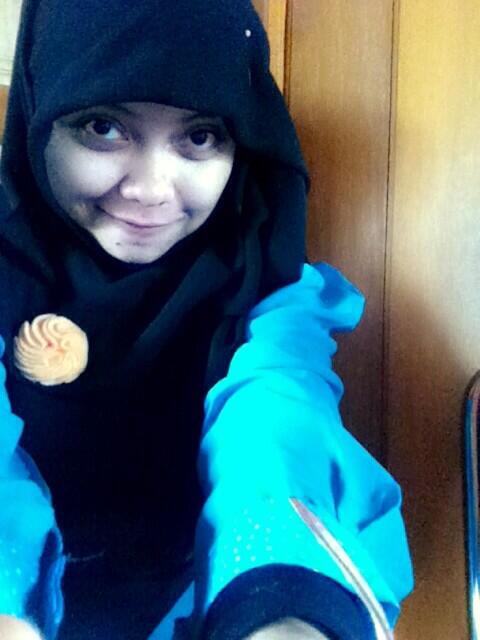 chiafgan's tweet photo. Sembunyikan gigi,tidk' pede 😞. http://t.co/W3qEMXV6no