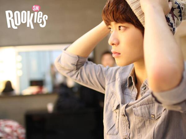 SMROOKIES_Hyun's tweet photo. Hey :) My name is JAE HYUN http://t.co/nCJBoS5zah