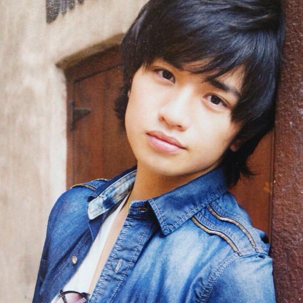 parurun_48's tweet photo. *
健人好き 。

だいすき 。

ぱるだけの健人 。

全然会えなくて寂しいけど、

ずっと待ってる 。

今言いたいのはこれだけ 。

* http://t.co/LL3EXMh5PV