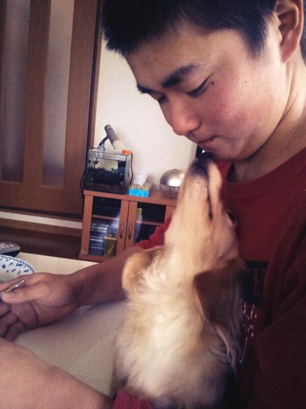 ayapon0501's tweet photo. 今日もたくさん笑った(*^ω^*)
こいつと浮気しやがった。笑 http://t.co/JTCYhYQWMv