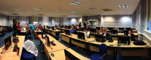 mr_urf's tweet image. Getting ready to kick off #gdcr2013 in Aberdeen.