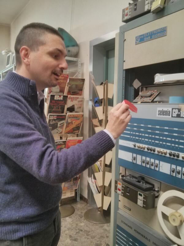 simonecortesi's tweet image. Avete mai visto uno @sbiribizio ammutolito? #compvter #oldstuff