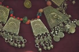 ExportExport's tweet image. We are exporters of Traditional jewelery, bangles,Traditional Rajsthani Jewery