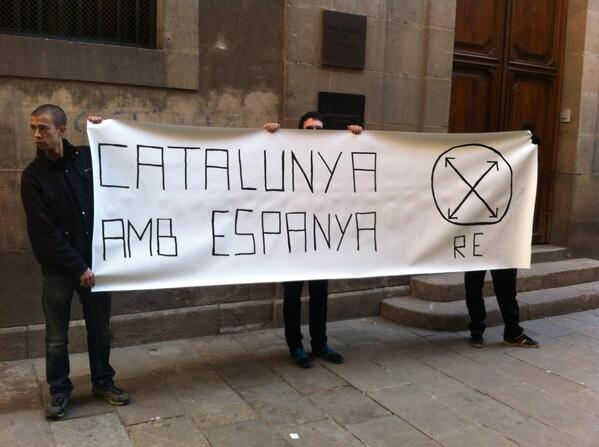 RE_BCN's tweet photo. Presentes en la conferencia final del simposio "catalunya contra espanya". http://t.co/Y8YppRCdNI