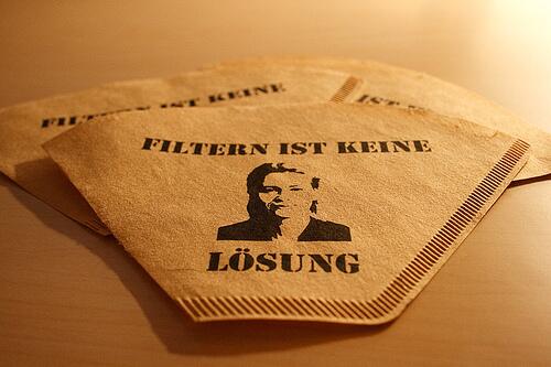 Jetzt kann ich die ollen Kamellen wieder auskramen \o/ #Zensursula