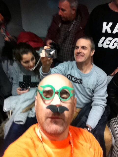 ibomir's tweet photo. #FLLeuskadi  sala 2 de jueces los deberes están hechos http://t.co/pRHPfS0QyC