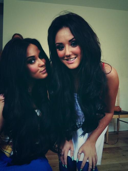 carolscsgdr's tweet photo. me &amp; vickyyyyy http://t.co/J8wtguYfEJ