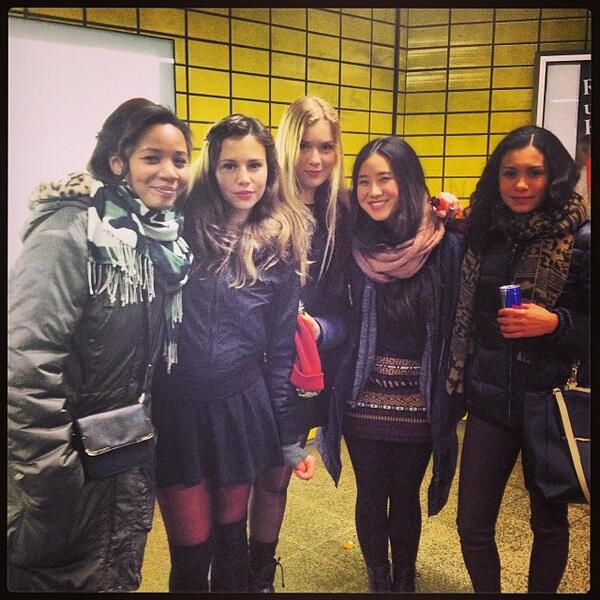 LeonieTepe's tweet photo. #5#bestefreunde http://t.co/DI4SzTSxoR