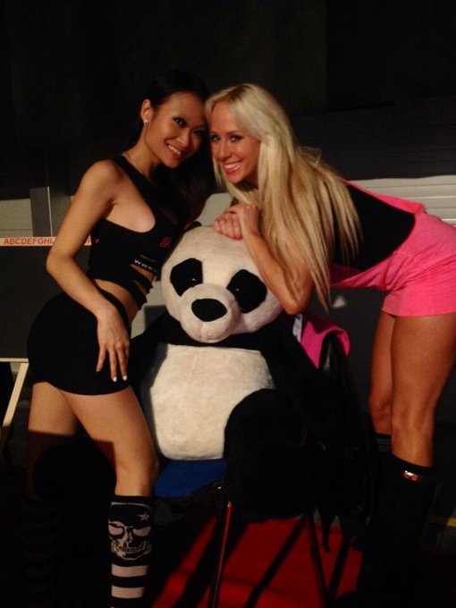 With @PussyKat_LK in @CeljskiSejem erotic fair #Slovenia http://t.co/MUPKXavtRu<a class="tags" target="_blank" title="On Twitter" href="/?out=eyJ0eXAiOiJKV1QiLCJhbGciOiJIUzUxMiJ9.eyJpYXQiOjE3MjExNzU1OTgsImlzcyI6InR3cG9ybnN0YXJzLmNvbSIsIm5iZiI6MTcyMTE3NTU5OCwiZXhwIjoxNzUyNzExNTk4LCJyZWRpcmVjdF91cmwiOiJodHRwczovL3R3aXR0ZXIuY29tL1B1c3N5S2F0X0xLIn0.nPIxeTbN-WKV-3kYiiHsy2H9HhTm97U2HEBRMJ7XNlH7pcjFFO4RbM9IthPUeqMlL136xnc5LbEq5RwKHLwIxg">@PussyKat_LK</a><a class="tags" target="_blank" title="On Twitter" href="/?out=eyJ0eXAiOiJKV1QiLCJhbGciOiJIUzUxMiJ9.eyJpYXQiOjE3MjExNzU1OTgsImlzcyI6InR3cG9ybnN0YXJzLmNvbSIsIm5iZiI6MTcyMTE3NTU5OCwiZXhwIjoxNzUyNzExNTk4LCJyZWRpcmVjdF91cmwiOiJodHRwczovL3R3aXR0ZXIuY29tL0NlbGpza2lTZWplbSJ9.sY3Hx3NOtaFWWns3DtgKlx0j-Mz9-oaOUMBsG0aIeyoNZ_irPPKRK7ayDyQg85fhcwvosw6Fohwn9Q5n6SFndQ">@CeljskiSejem</a><a href="/tag/slovenia"class="tags"><span>#slovenia</span></a>