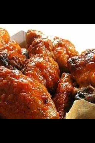 edominick22's tweet photo. Hot wings http://t.co/jbPO6CYTqj