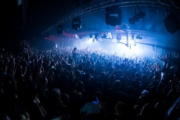 Expect scenes like this at <a href="/MinistryofSound/">Ministry of Sound</a> tonight as <a href="/HardRockSofa/">Hard Rock Sofa</a> &amp; <a href="/daddysgroove/">Daddy's Groove</a> headline!!