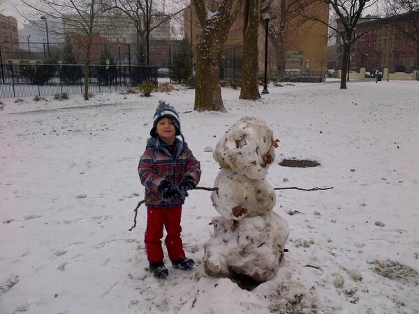 PRockJC's tweet photo. #jc #snowman @MelissaConsorte @DanteTauro http://t.co/0UriP2wWBF