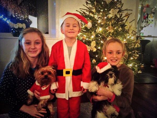 eagling01's tweet photo. Merry Christmas !!!!! http://t.co/kEbShbKhK4
