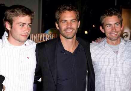 ELLEfrance's tweet photo. Le frère de Paul Walker pourrait reprendre son rôle pour finir "Fast and Furious 7" http://t.co/rSVhZlzqBz http://t.co/4fF3pEibc0