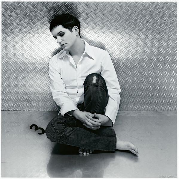PlaceboFWW's tweet photo. ...3..... http://t.co/oY578qJ7ya http://t.co/1V92UACZvk