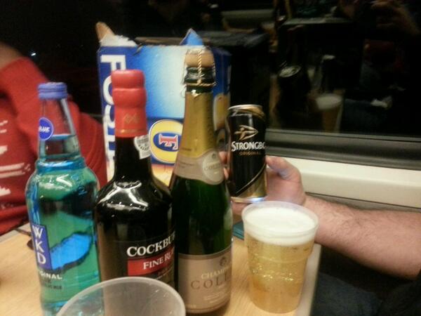 harison_edwards's tweet photo. Bus back after a five pointer!! @RichmondFC1861 http://t.co/USUPRfPIQt