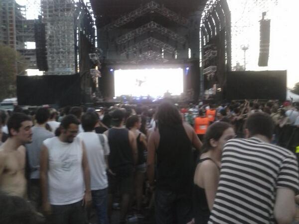pablov_nene's tweet photo. Incubus una vez mas! Gracias! Con @santivilarino http://t.co/RLjV92Gzqb